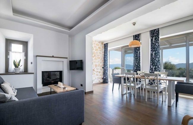 White Villas - Photo 13