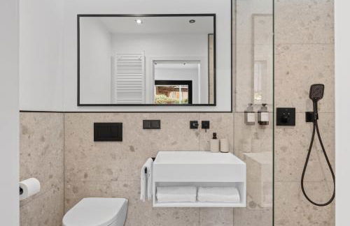 1-2 Personen - Parkplatz - Fahrradgarage - Zentrum - Küche - Klima - Foto 14