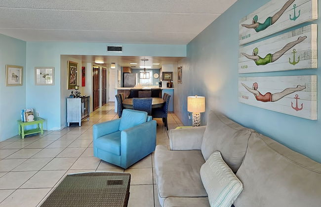 Daytona Beach Getaway #308 by Distinctive Beach Rentals - Photo 17