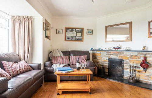 Old Coastguard Cottage with uninterrupted sea views - Foto 9