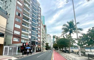 Apartamento Av. atlântica lateral BrisamarBC6 - Foto 1