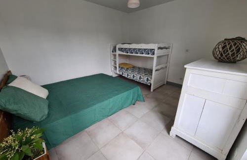 maison de village au calme climatisée 1 - Foto 18