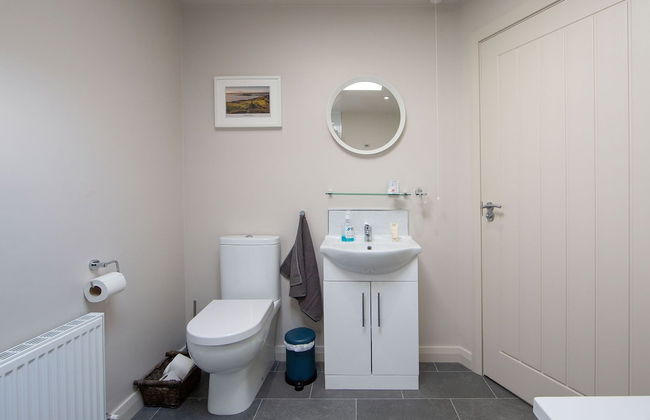 The Anchor Apartments - Photo 11