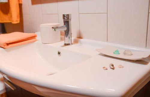 Home Suites - Photo 15