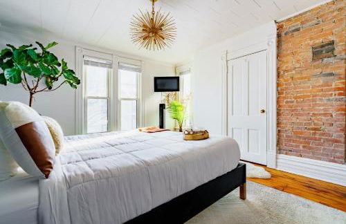 Jungle House Luxury Homes - Columbus Downtown Short North - Steps to Convention Center & Nationwide Arena - Sleeps up to 11 - Free Parking - Over 5,800 Five Stars - Foto 116