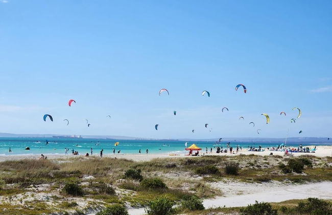 Room in Apartment - Cozy Crner, Home Away From Home, Near From Pristine Beaches Num2 - Photo 12