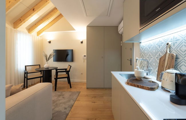 Mouzinho da Silveira 215 by LovelyStay - Foto 28