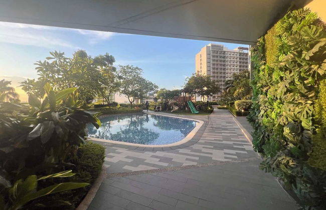 Makati Center Prime Accommodations - Photo 34