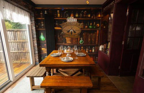 Quidditch Quarters Themed Property - Foto 16