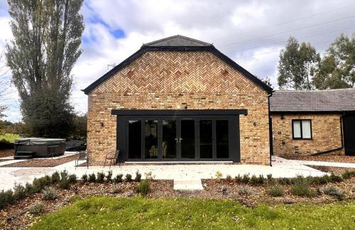 The Kent Cottage - luxury house with hot tub - Foto 35