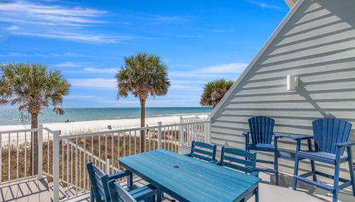 3br, 3BA Beachfront Townhome! Sleeps 11! Ocean View! Steps to the Beach! - Foto 2