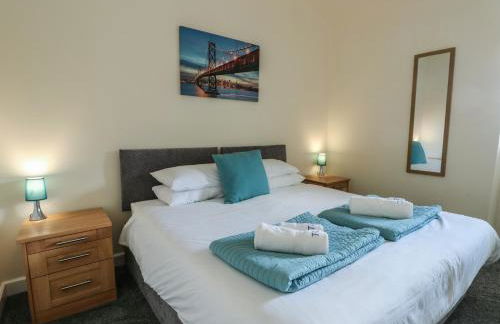 Ty Cuddfan - Foto 22