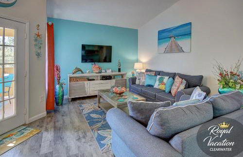 Royal Dream at Avalon Clearwater - Pool & Free Parking - 10 Min Drive to Clearwater Beach - Foto 10