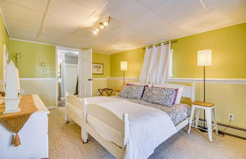 Groups Welcome! Lakefront Gem with Dock in Greenwood - Foto 12