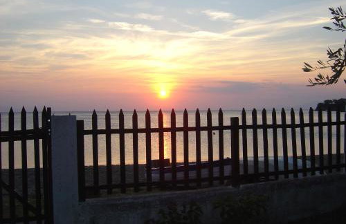 Beachfront home for 8, Kalifteri Beach, Afissos - Foto 4