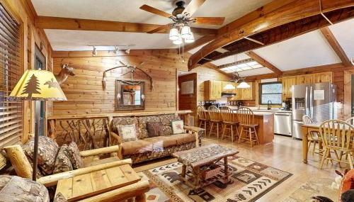 Moose Creek Lodge - Photo 4