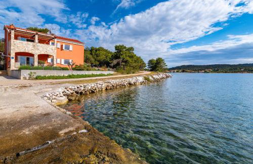 Golubinka Apartments - Photo 1