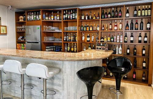 Luxury 5 star Villa Violetta with amazing sea view, jacuzzi and heated pool - Foto 13