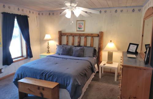 The Coral Castle - Gorgeous and Great Location! - Photo 22