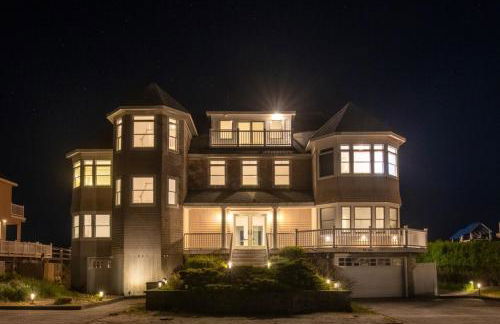 Spectacular 8 Bedroom Oceanfront Hamptons Beach House, Your Castle By The Sea ! - Foto 47