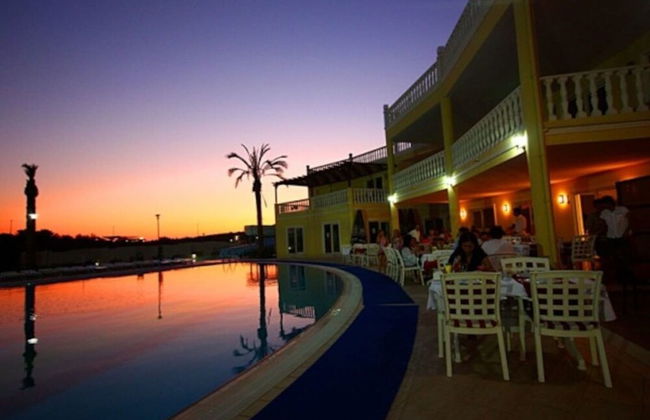 Stunning 4 Bedroom Private Villa - With Pool - Foto 13