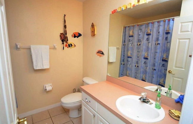 86340 2-story Pristine 4-bed Pool Home W/hot Tub & Balcony - Foto 22