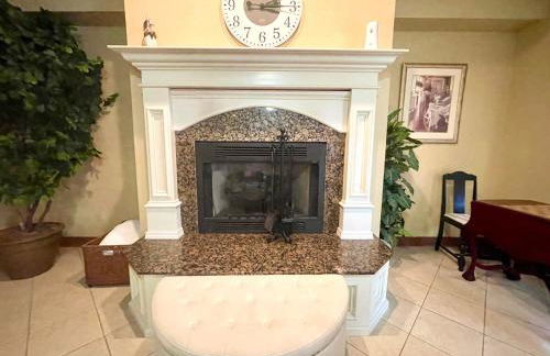 Lake View Twin Homes, Spacious Decks & Kitchens - Foto 27