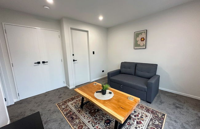 Royal Residency - Photo 10