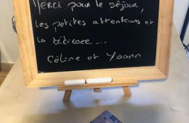Studio de charme pour séjour tranquille à deux - Groupama Stadium - LDLC Aréna - Fiducial Astéria - Eurexpo - Aéroport St Exupéry - Base nautique du Grand Large - Foto 56