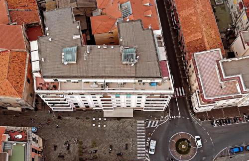 LargoDoria - ViaGenova, box auto privato incluso - Foto 42