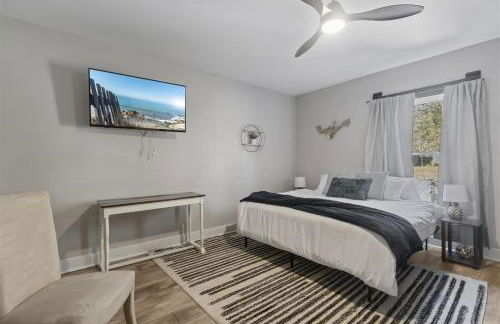 Workfriendly home with priv yard, near downtown - Foto 11