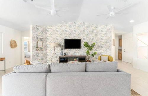 Casa Del Sol-Mountain View 3BR Home w Pool Hot Tub - Foto 1