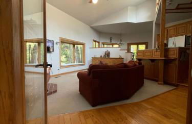 RiverFront Retreat- Spa/Hot tub, Game Room, Limited Gym - Foto 5