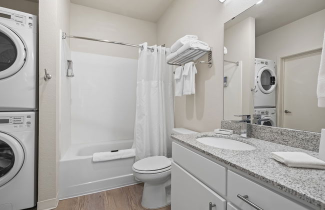 WaterWalk Extended Stay by Wyndham Kansas City - Overland Pk - Photo 58