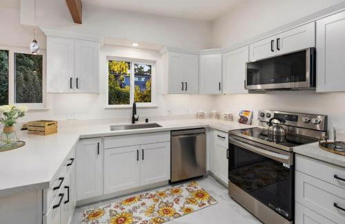 Moder charmer 4 BR 3 BA 12 Miles to Seattle, 3 miles to Airport near the mall - Foto 12