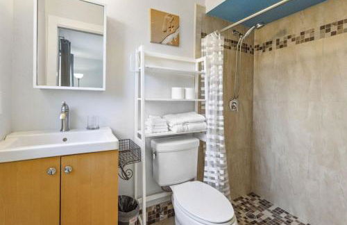 Beach Retreat Downtown Hot Tub - Foto 20