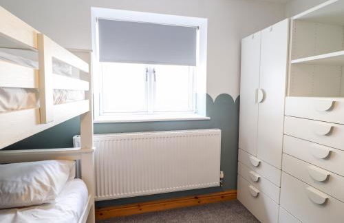 Llys Tirion - Photo 17