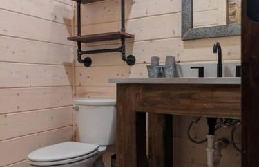 Lofted Pines Fun Family Friendly Cabin - Foto 27