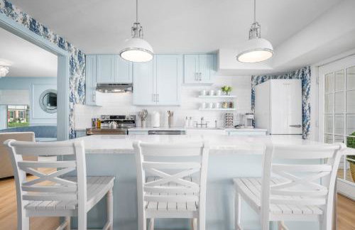 2Linkd Suites, 6BR Ensuite, Slps16, Pool&Spa, Gated - Photo 8