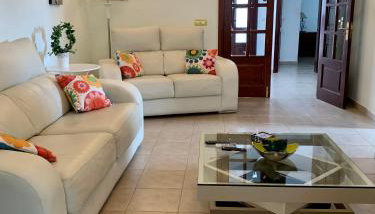 Lovely Villa Nico Playa Blanca, hot tub, communal pool - Foto 4