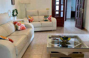 Lovely Villa Nico Playa Blanca, hot tub, communal pool - Foto 4