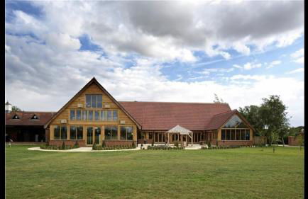 Bumblebee Lodge - Foto 15