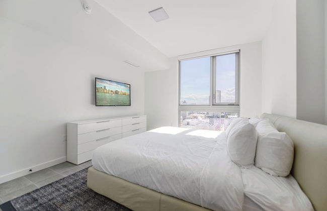 Amazing Apartments with city Views - Photo 17