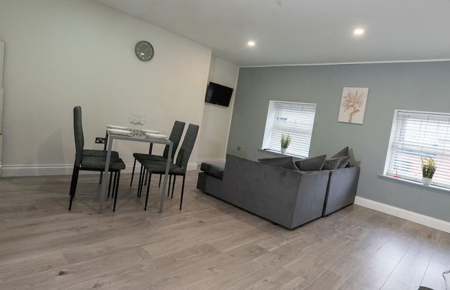 City Centre Modern 4 Person Apartment - Foto 8