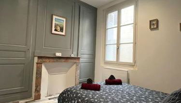 Au pied du château - Foto 3