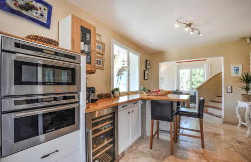 4 Bedroom Amazing Home In Fréjus - Foto 28