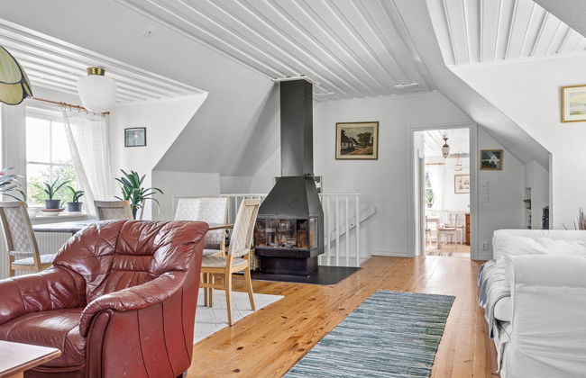 3 bedroom House in Trensum with garden - Photo 3