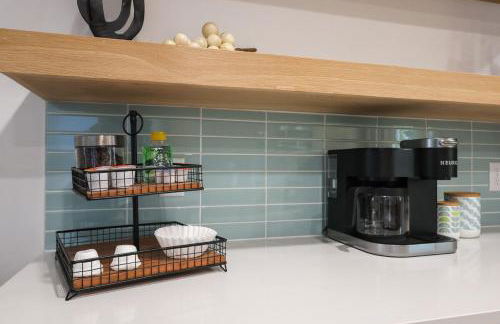 The Duke in Charming Old Towne Elkhorn - Foto 25