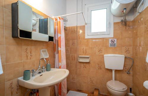 Artemis House - Photo 43