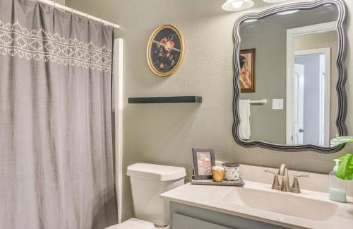 Cottage Vibes in Shalimar! Pet-Friendly Townhome - Foto 21